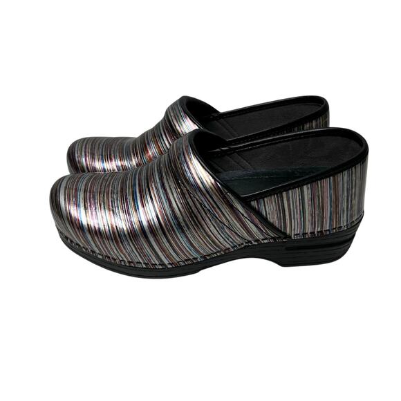 Dansko XP 2.0 Professional Multicolor Stripes Slip On Clogs Women's Size 41 - Picture 1 of 10